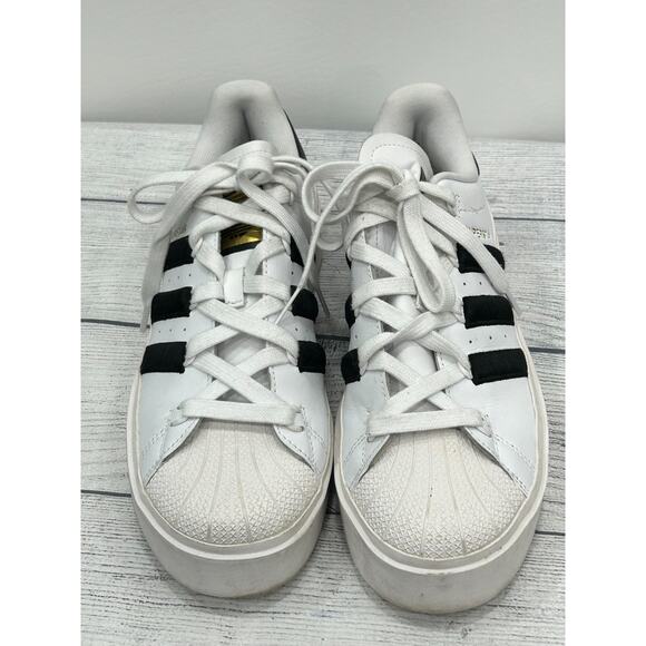 Adidas Womens White Black Leather Superstar Bonega Platform Sneaker Shoes 9.5 - Picture 2 of 12